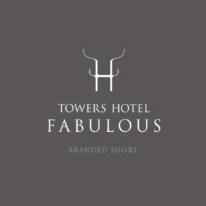 タワーズホテル ファビュラス 様 リーフレット制作実績：高層ビル群を背景にしたタワーズホテルファビュラス外観